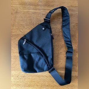 Black slim style sling bag
